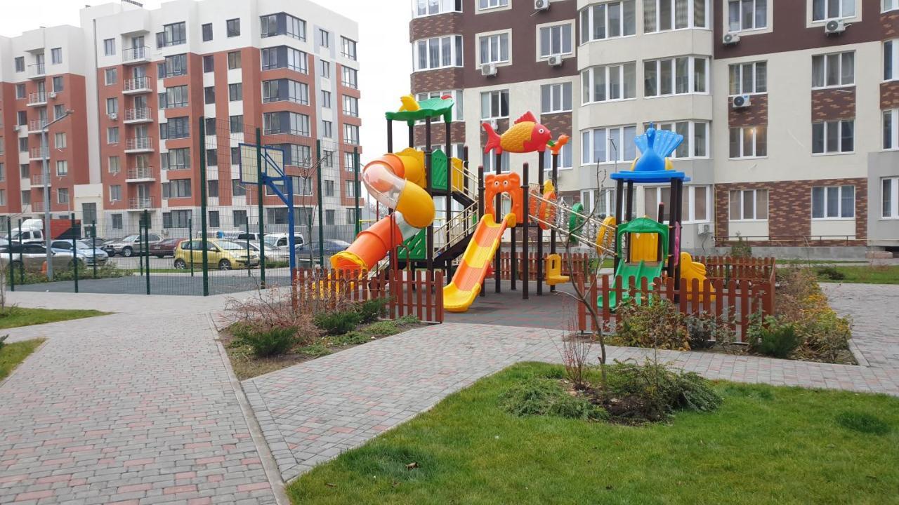 Уютная Квартира На Сутки С Видом На Море И Близостю Пляжа Kryzhanivka Bagian luar foto
